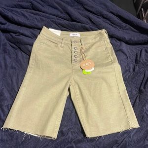 OAT  High Rise Bermuda  Short